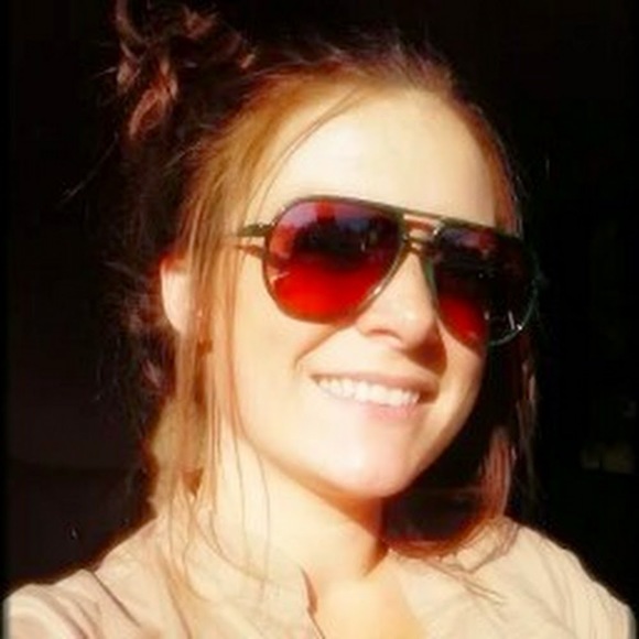 Meet your Posher, Kristi - Picture 1 of 1